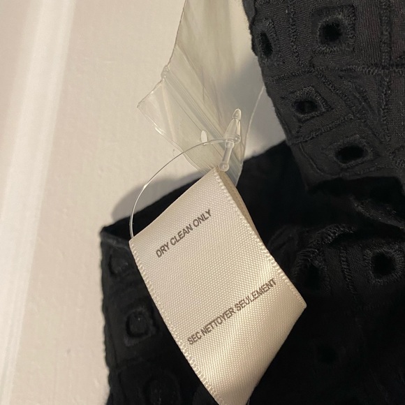 Rebecca Taylor Black Short Sleeve Eyelet Cropped Blouse Top Size 6 NWT - Picture 5 of 15